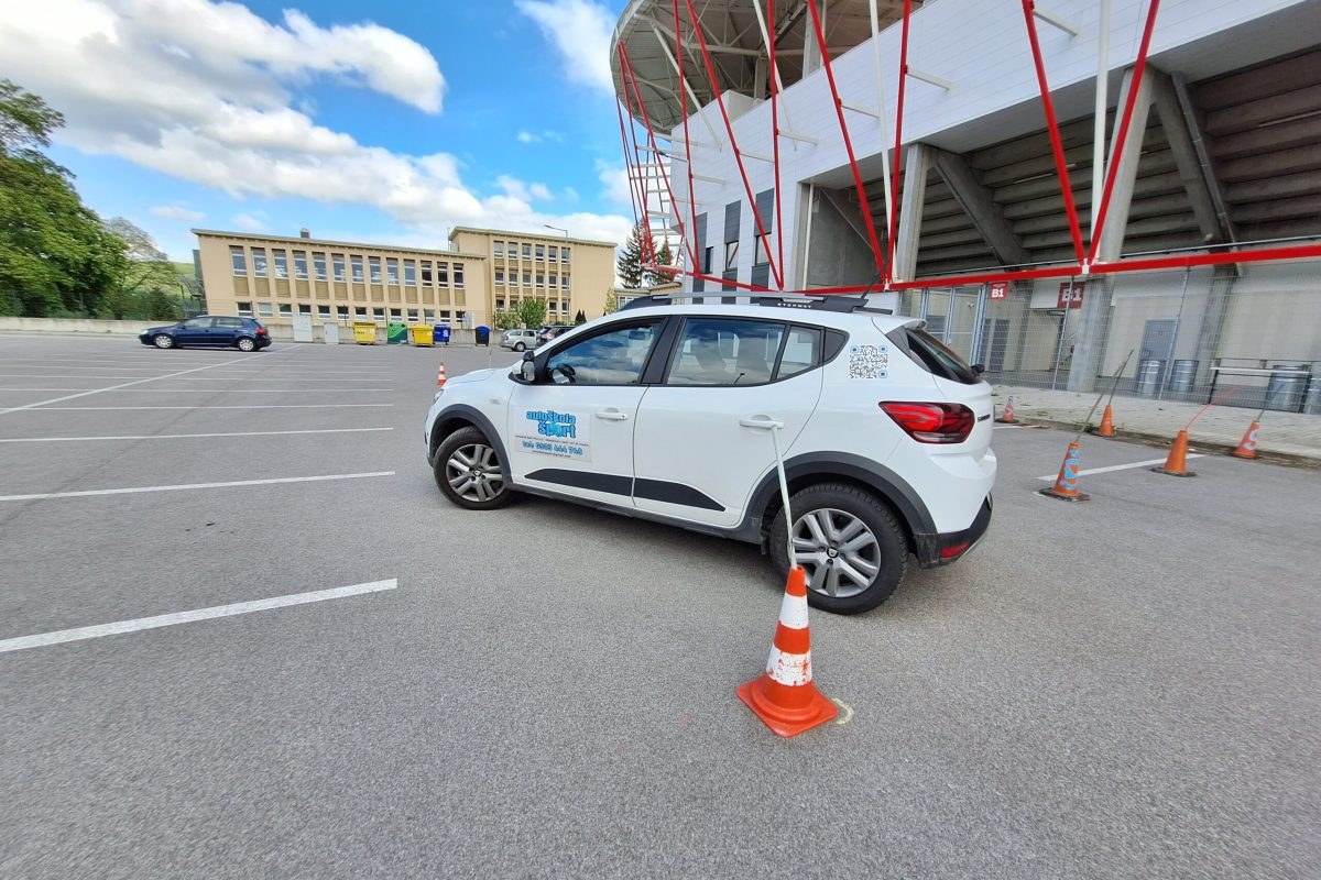 dacia_autoskola_sport